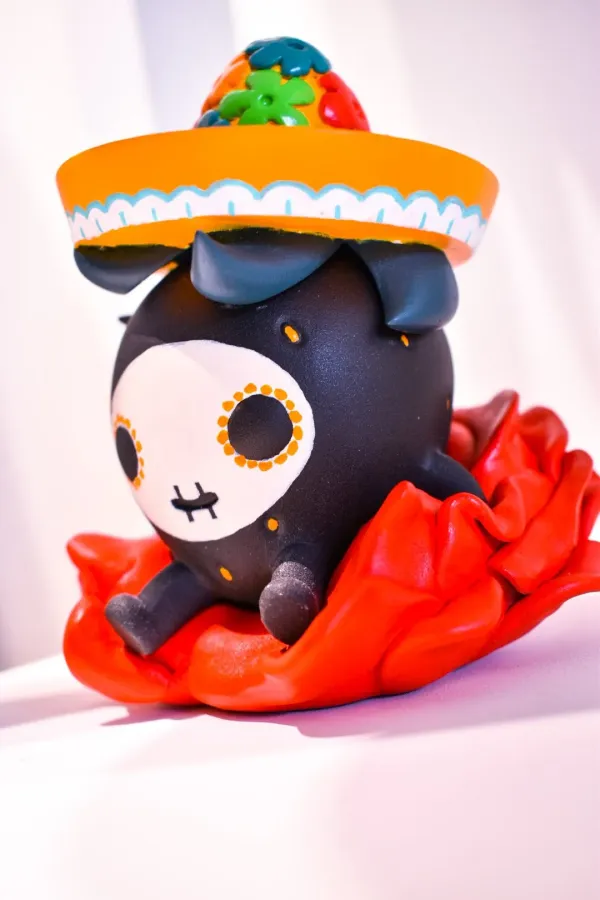 La Muerte Toy Show 1E: La Fresa Muerte — imagen La Muerte Toy Show 1E: La Fresa Muerte