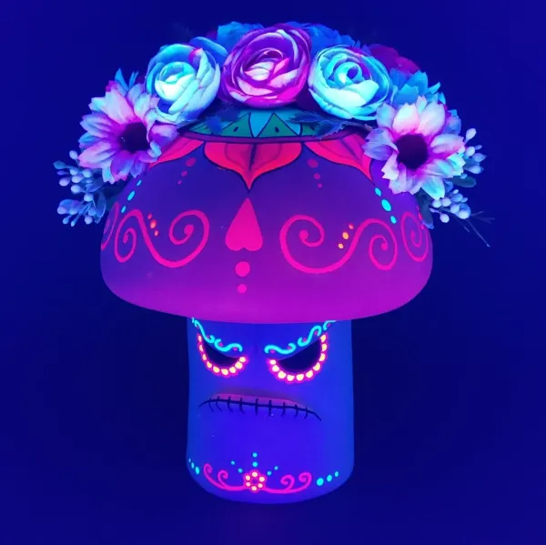 La Muerte Toy Show 1E: La Muerte Mega Mad Mushroom