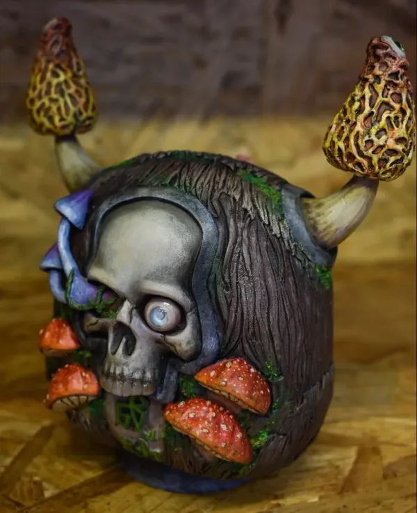 Marva The Skull Daruma: Fungi Daruma — imagen Marva The Skull Daruma: Fungi Daruma