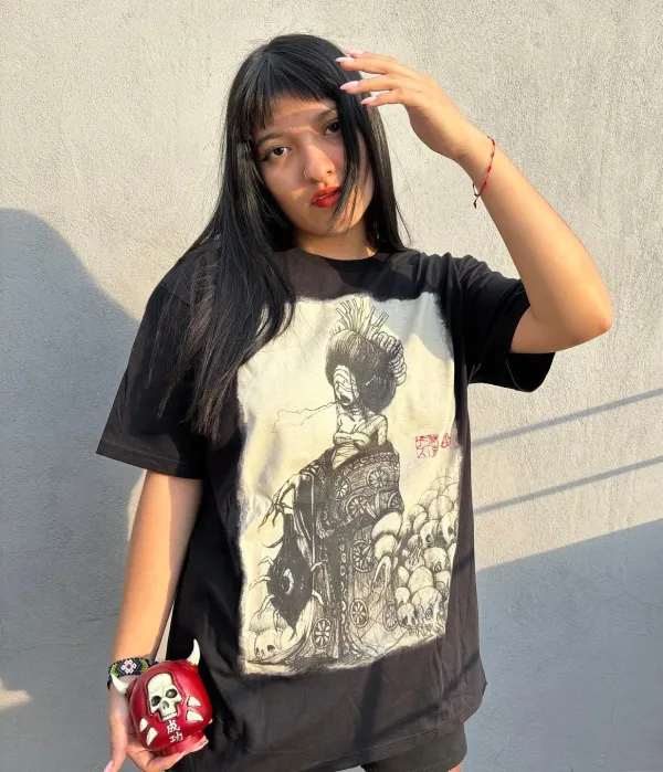 Playera Tokyo Jesus x Marva "Darkness Dealer" Mediana / Medium