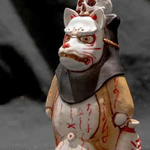 Tanukitsune Kabuki Tamaño Pequeño